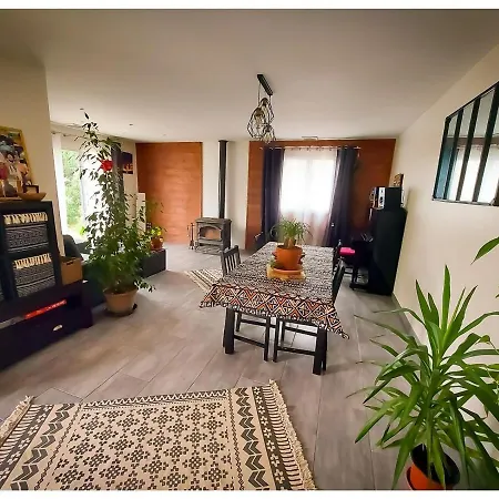 Maison Entiere Dans Coin Paisible *